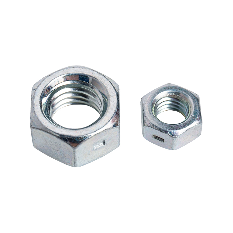 Carbon steel hexagonal nut na naselyohang three-point fastener external hexagonal nut nut 4.8 grade locking screw